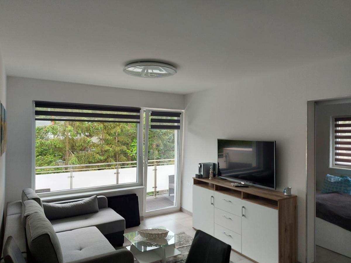 Nowy Apartament Z Balkonem Apartment Świnoujście Exterior foto